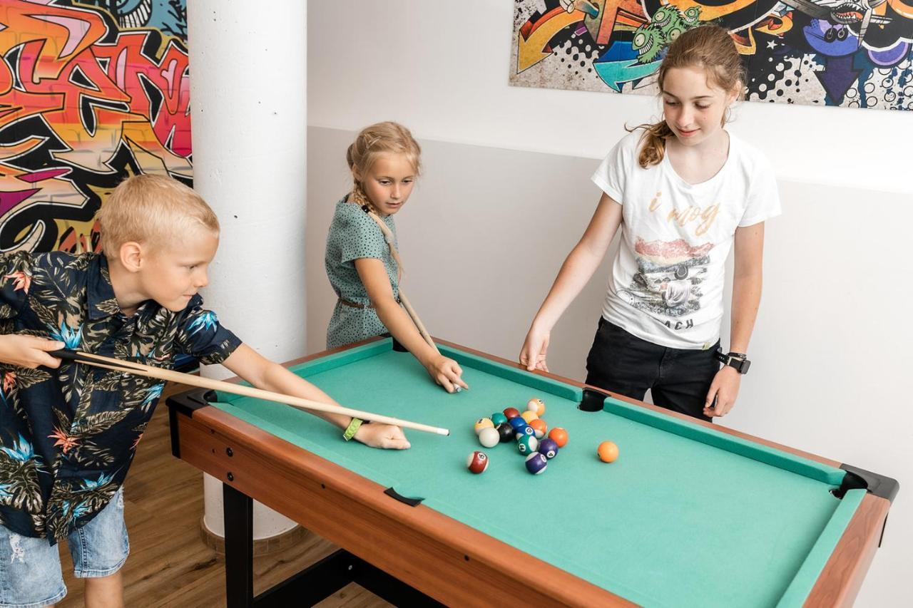 Embacher Sporthotel Eksteriør billede